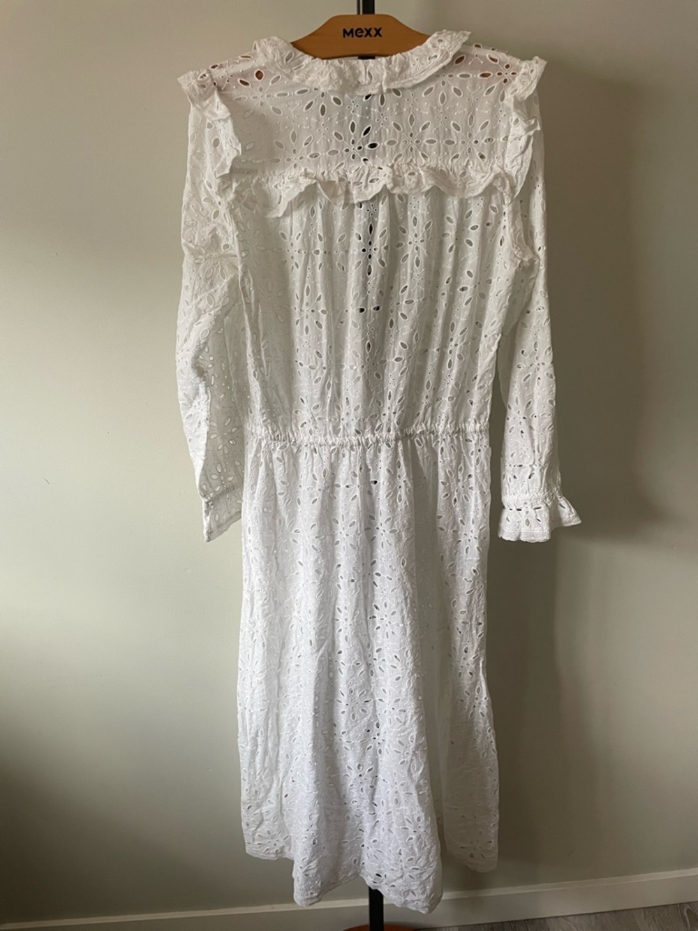 NEW Wilfred La Boheme Gaia Eyelet Dress Ruffled Boho Cottagecore Prairie Cotton - Picture 3 of 11